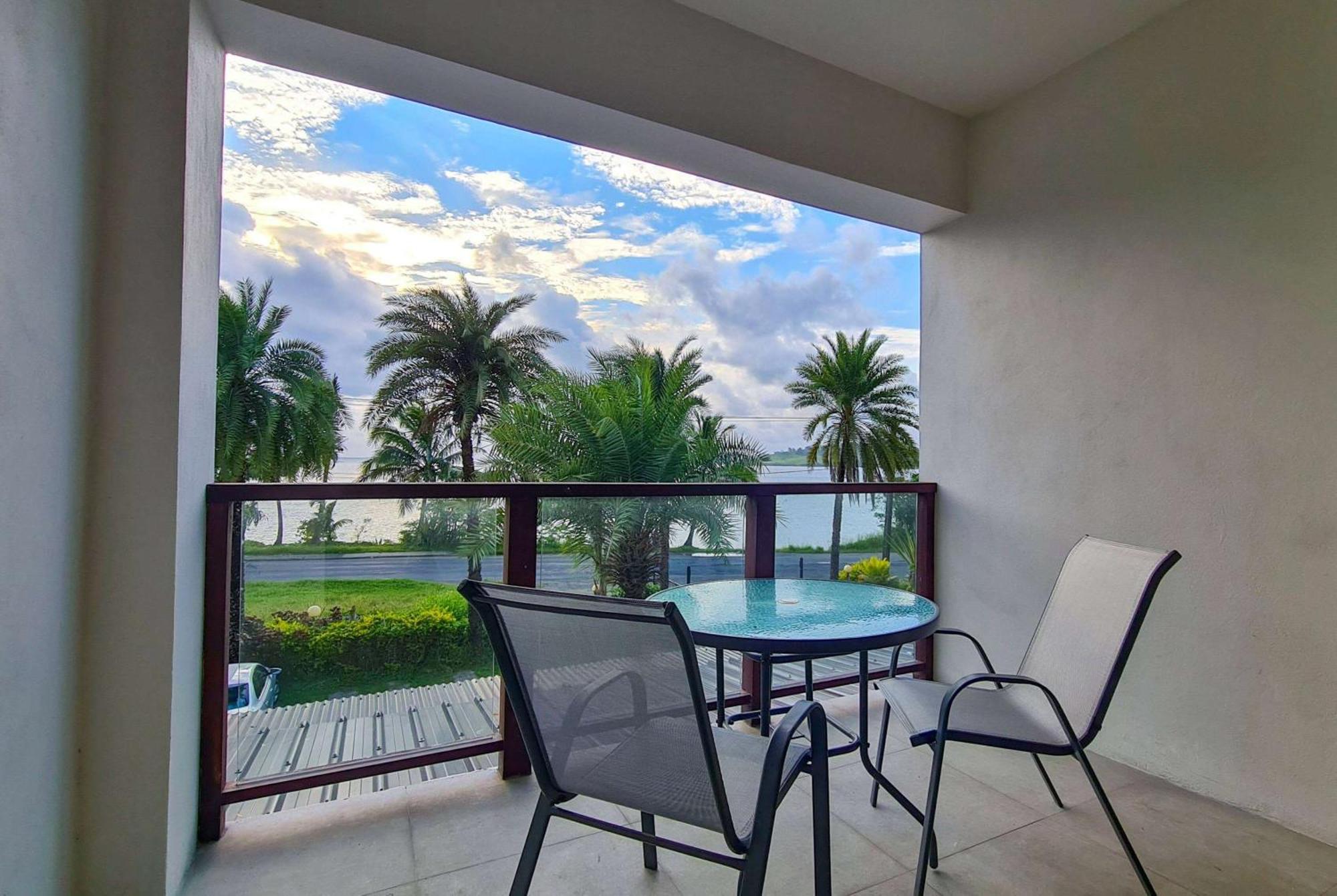 Ramada Suites By Wyndham Seafront Coral Coast Korotogo Bagian luar foto