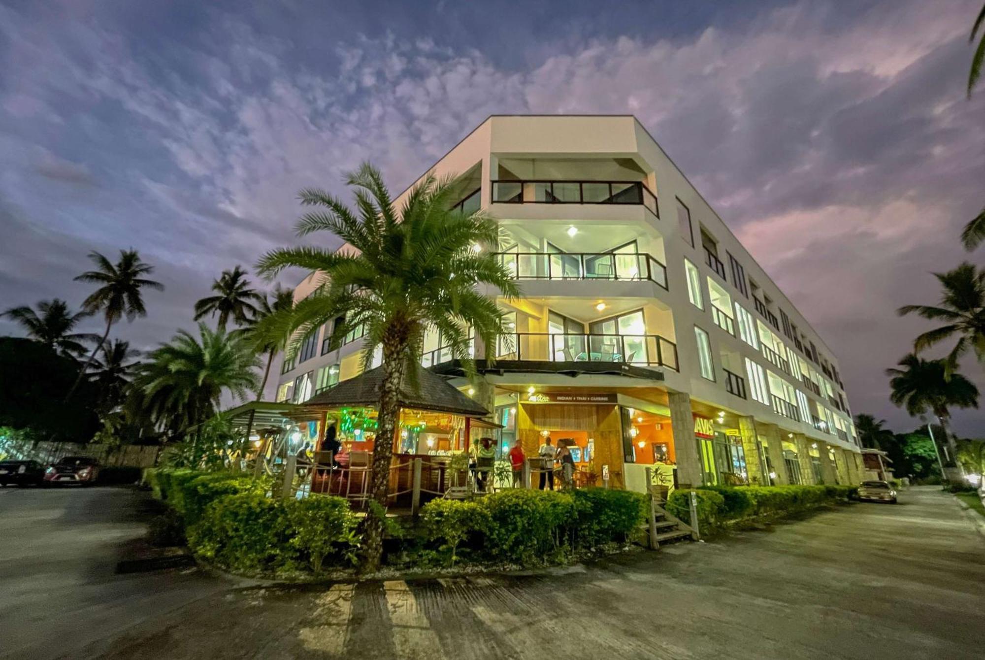 Ramada Suites By Wyndham Seafront Coral Coast Korotogo Bagian luar foto