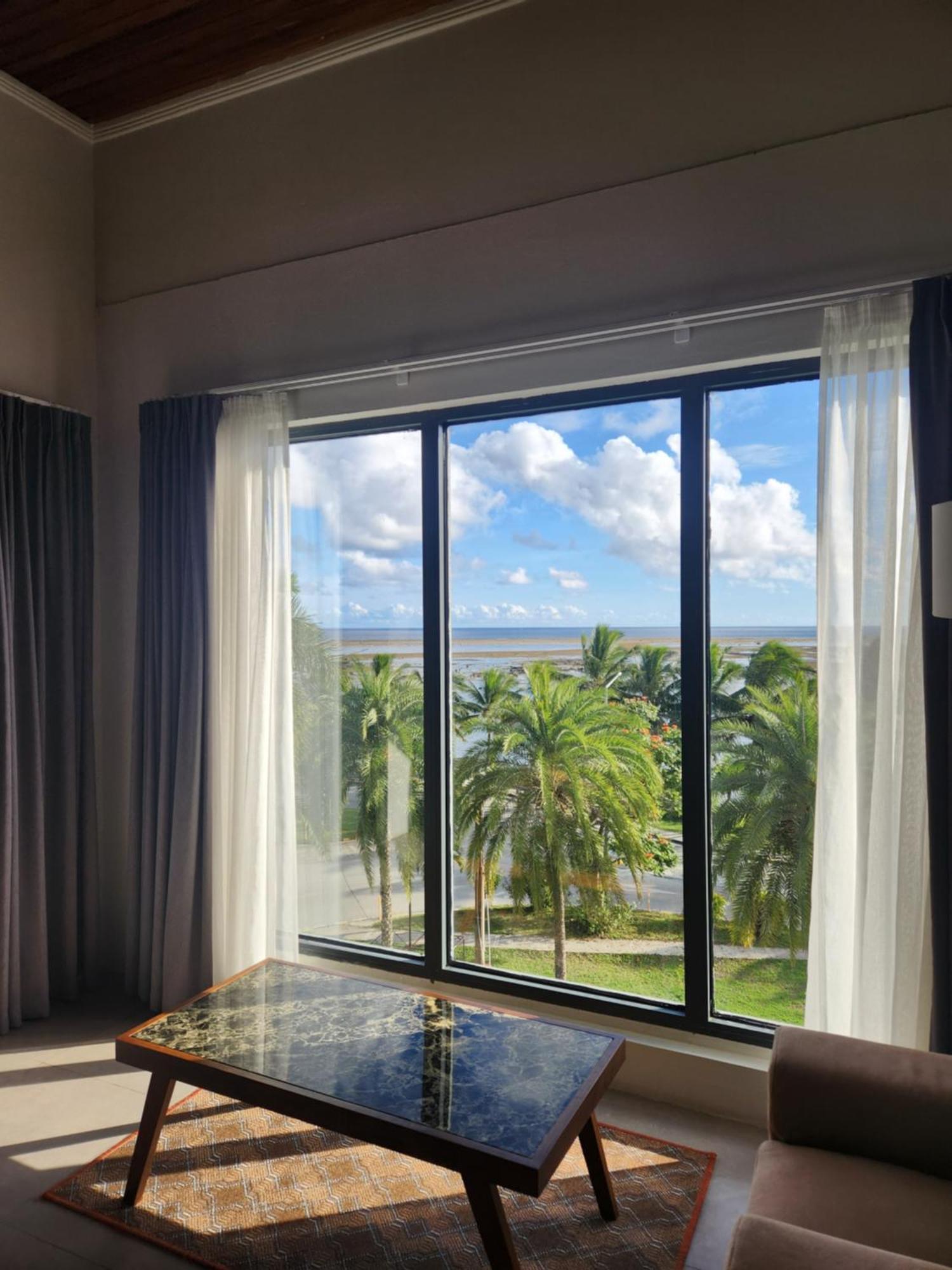 Ramada Suites By Wyndham Seafront Coral Coast Korotogo Bagian luar foto